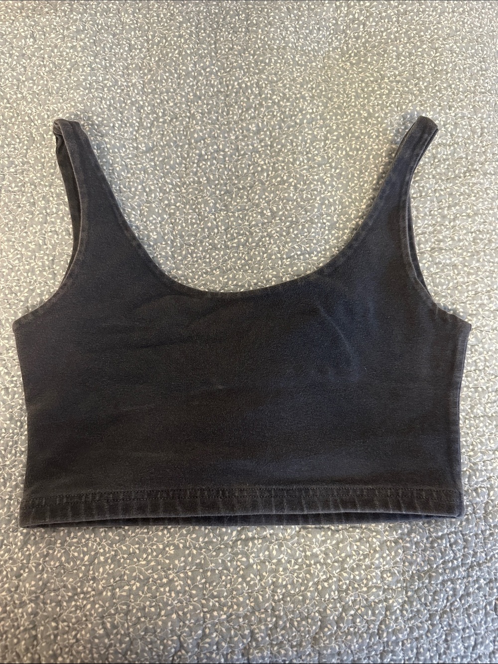 Brandy Melville navy cropped tank
